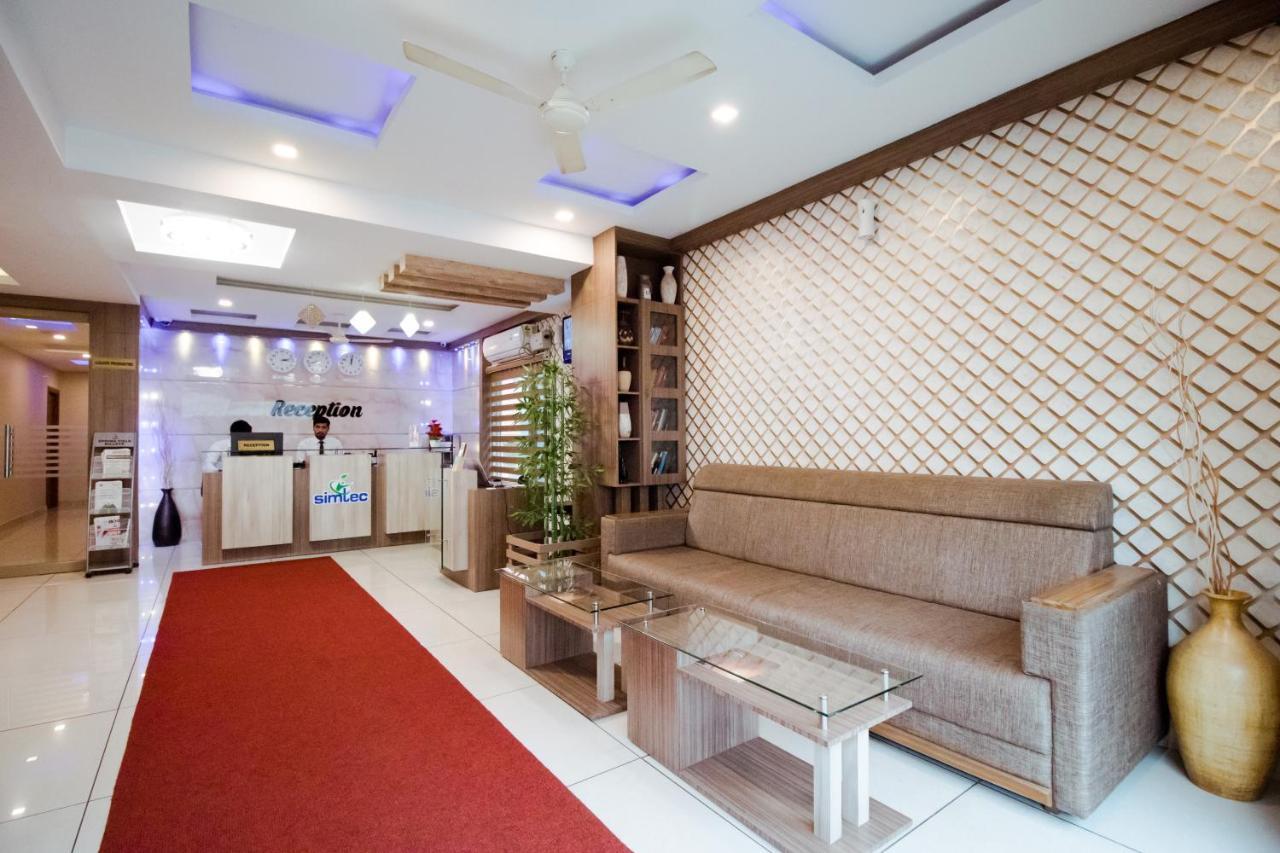 Hotel Spring Field Billets Kochi Zewnętrze zdjęcie