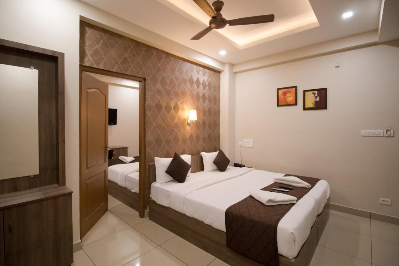 Hotel Spring Field Billets Kochi Zewnętrze zdjęcie