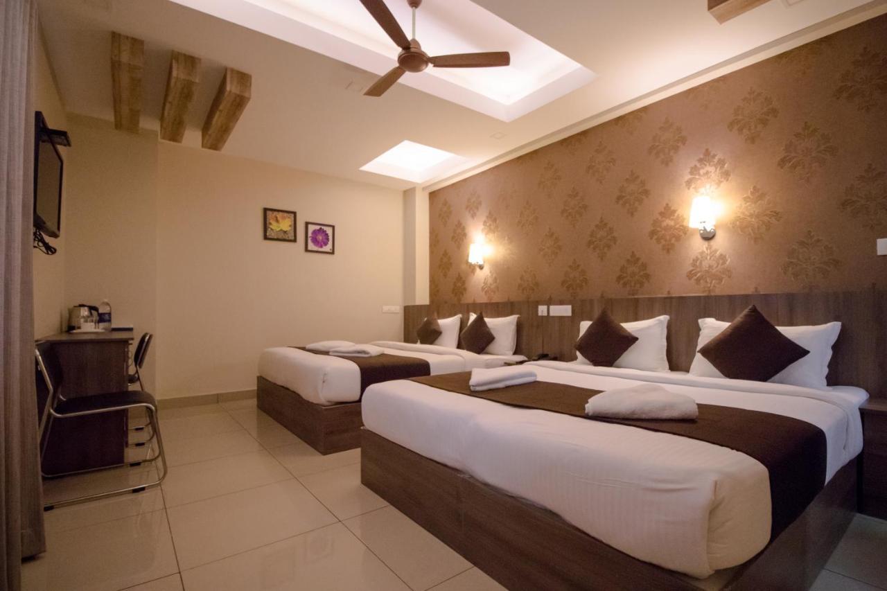 Hotel Spring Field Billets Kochi Zewnętrze zdjęcie