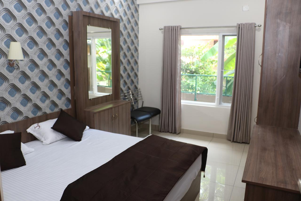 Hotel Spring Field Billets Kochi Zewnętrze zdjęcie