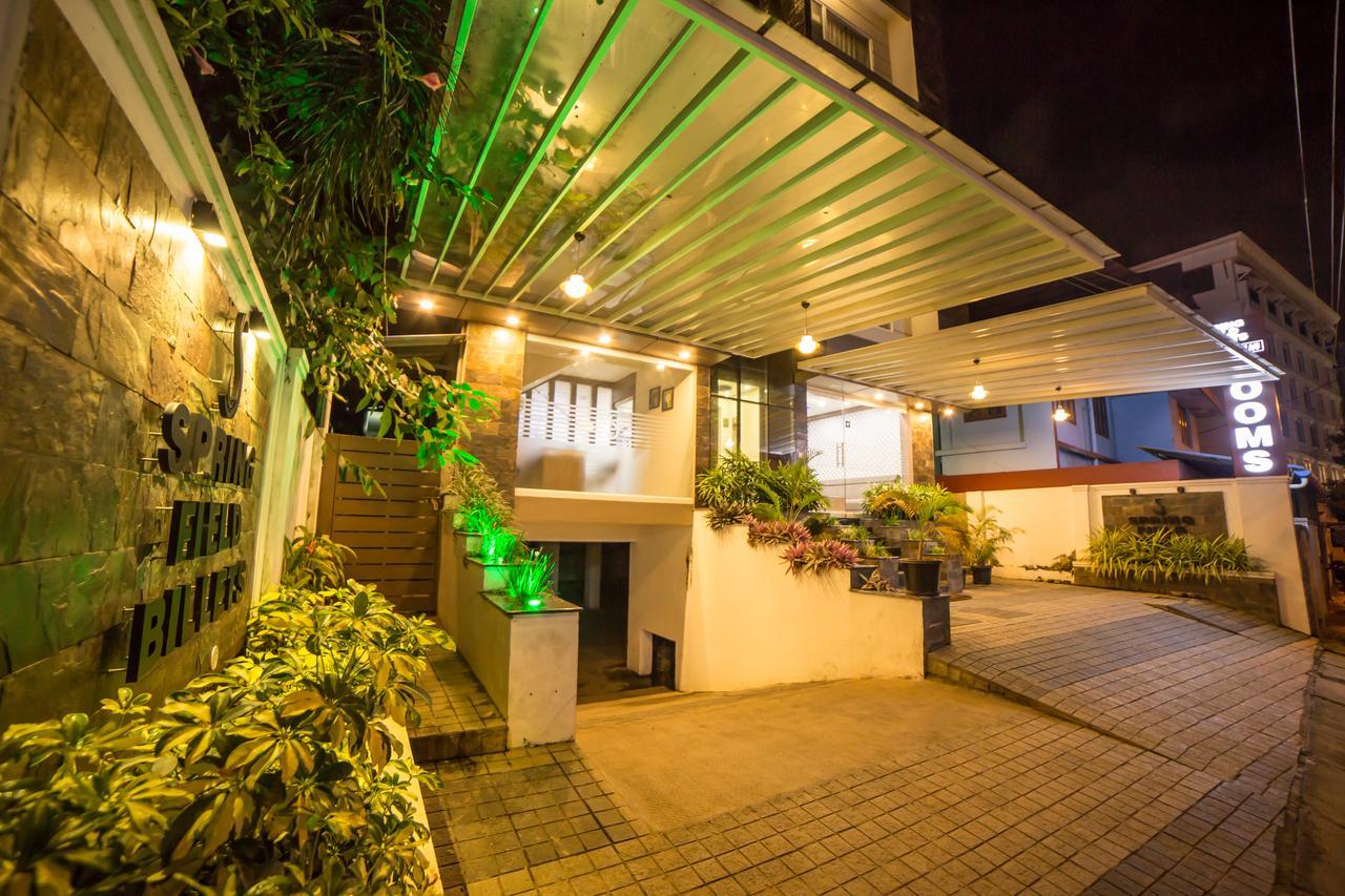 Hotel Spring Field Billets Kochi Zewnętrze zdjęcie