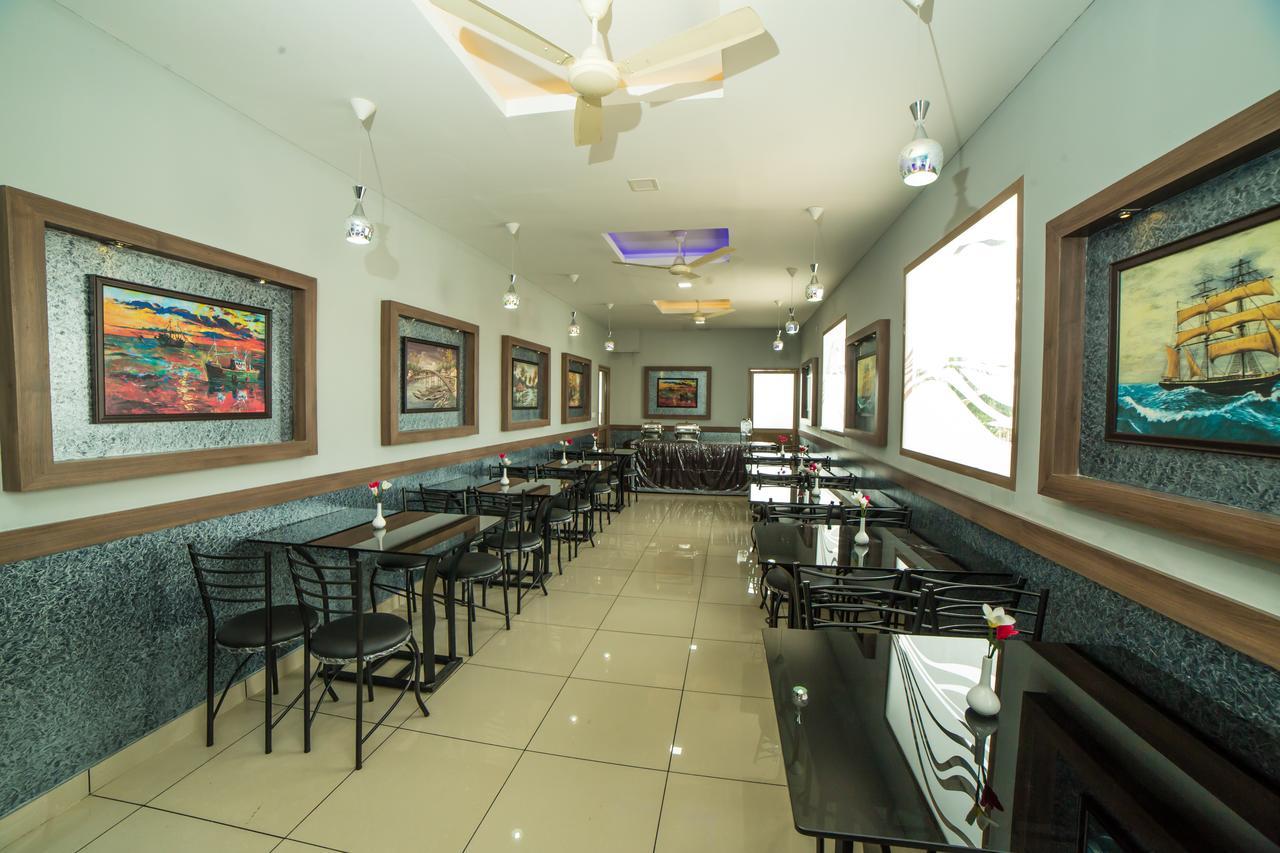 Hotel Spring Field Billets Kochi Zewnętrze zdjęcie